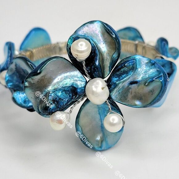 BLUE Sea Shell and Pearl Adjustable Cuff Bracelet - Picture 2 of 9